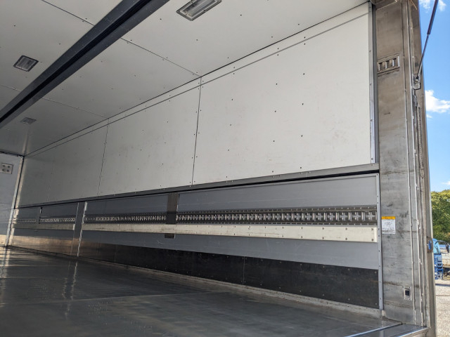 日野 プロフィア 大型 アルミウィング QPG-FS1EWEG(95732) 21枚目