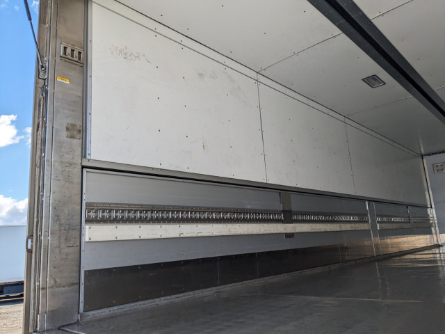 日野 プロフィア 大型 アルミウィング QPG-FS1EWEG(95732) 22枚目