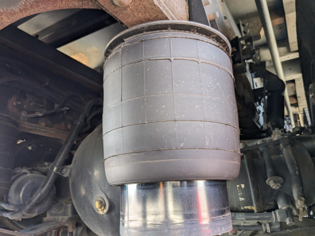 日野 プロフィア 大型 アルミウィング QPG-FS1EWEG(95732) 32枚目