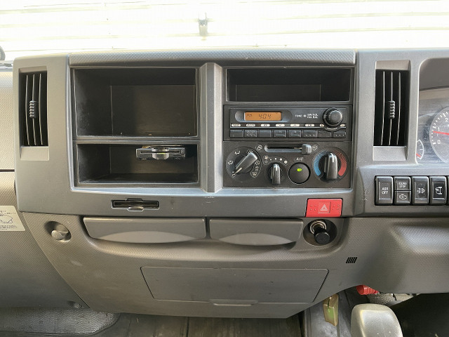 いすゞ エルフ 小型 アルミバン TKG-NJR85AN(95733) 17枚目