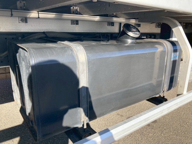 いすゞ フォワード 中型 アルミウィング TKG-FRR90T2(95740) 29枚目