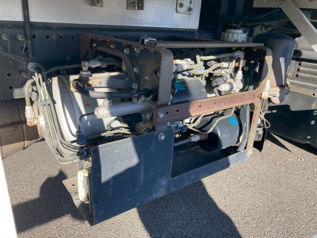 いすゞ フォワード 中型 アルミウィング TKG-FRR90T2(95740) 39枚目