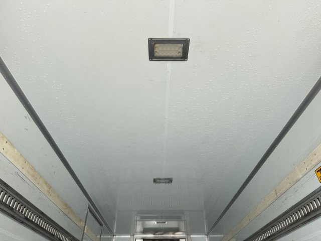 いすゞ フォワード 中型 冷凍冷蔵バン TKG-FRR90S2(95743) 16枚目