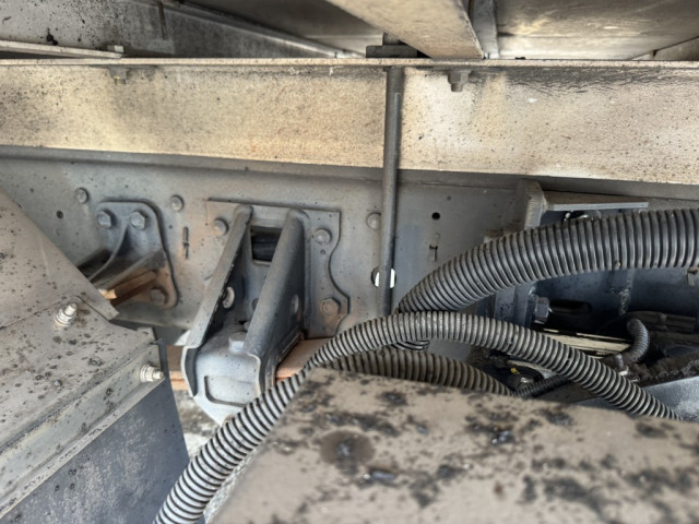 いすゞ フォワード 中型 冷凍冷蔵バン TKG-FRR90S2(95743) 26枚目