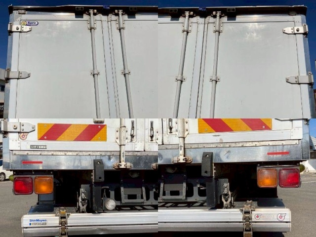 いすゞ フォワード 中型 冷凍冷蔵バン TKG-FRR90S2(95744) 12枚目