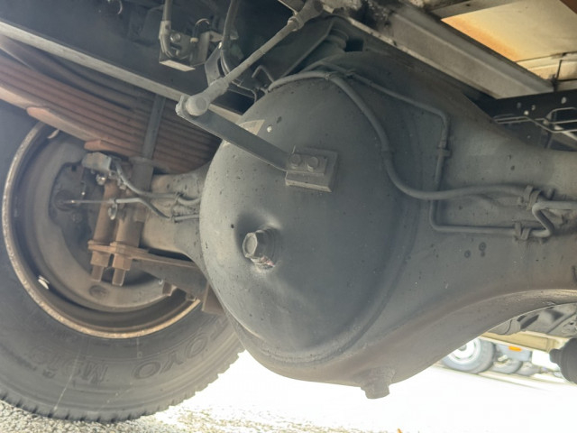 いすゞ フォワード 中型 冷凍冷蔵バン TKG-FRR90S2(95743) 29枚目