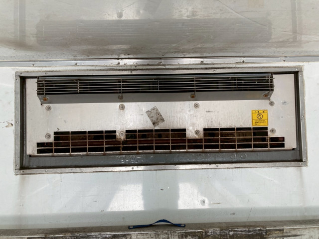 いすゞ フォワード 中型 冷凍冷蔵バン TKG-FRR90S2(95744) 18枚目