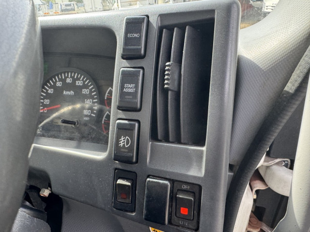 いすゞ フォワード 中型 冷凍冷蔵バン TKG-FRR90S2(95743) 35枚目