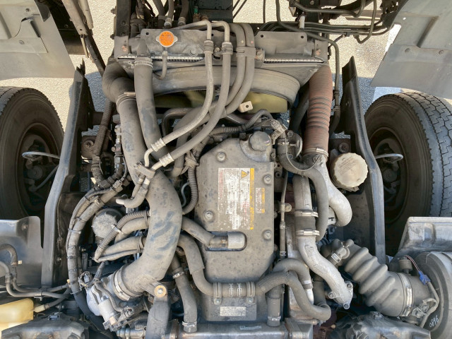 いすゞ フォワード 中型 冷凍冷蔵バン TKG-FRR90S2(95744) 32枚目