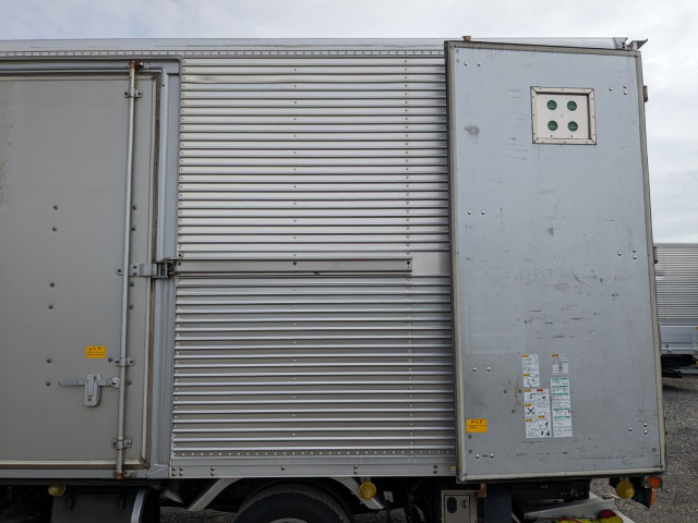 三菱ふそう キャンター 小型 アルミバン TKG-FEB50(95745) 24枚目