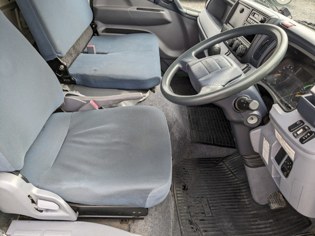 三菱ふそう キャンター 小型 アルミバン TKG-FEB50(95745) 38枚目