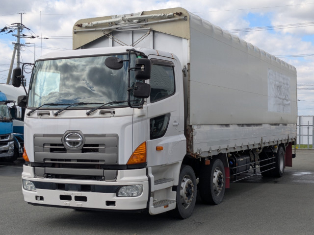 日野 プロフィア 大型 アルミウィング QPG-FN1AWDA(95749) 1枚目