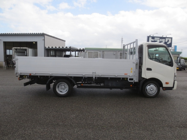 日野 デュトロ 小型 平ボディ TKG-XZU710M(95750) 8枚目