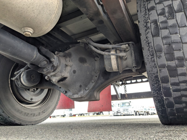 日野 プロフィア 大型 アルミウィング QPG-FN1AWDA(95749) 25枚目