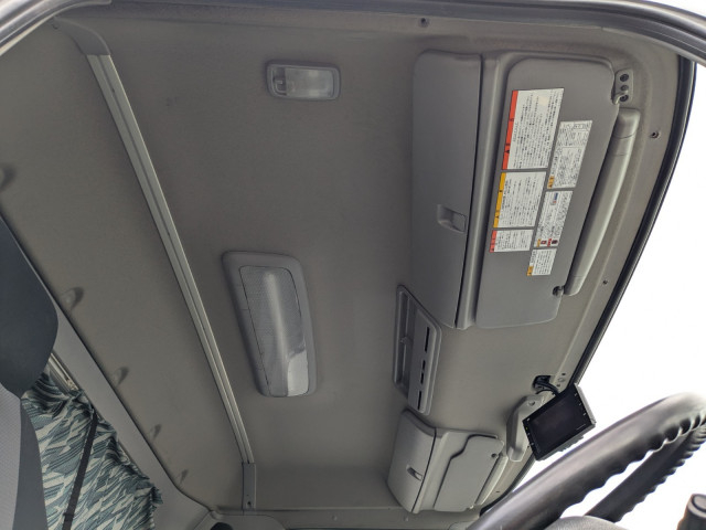 日野 プロフィア 大型 アルミウィング QPG-FN1AWDA(95749) 27枚目