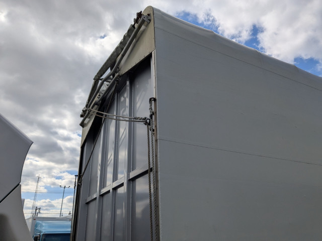 日野 プロフィア 大型 アルミウィング QPG-FN1AWDA(95749) 36枚目