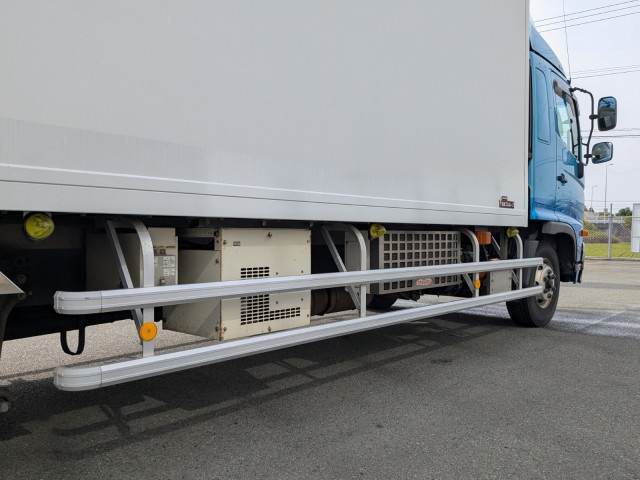 日野 レンジャー 増トン 冷凍冷蔵バン TKG-GD7JMAG(95753) 18枚目