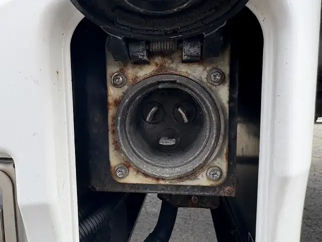 日産自動車 クオン 小型 - QKG-CD5ZA(95755) 24枚目