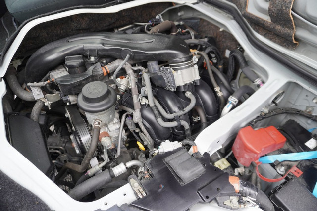 トヨタ ハイエース 小型 ライトバン CBF-TRH200V(95153) 14枚目