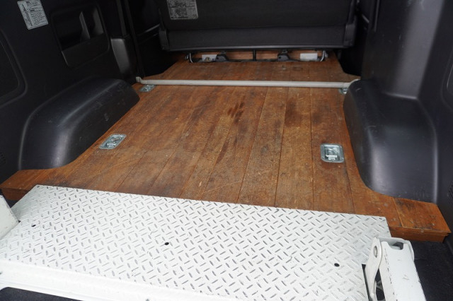 トヨタ ハイエース 小型 ライトバン CBF-TRH200V(95153) 18枚目