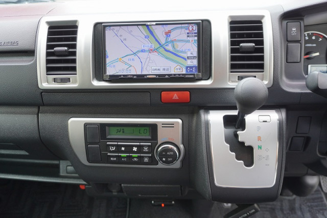 トヨタ ハイエース 小型 ライトバン CBF-TRH200V(95153) 35枚目