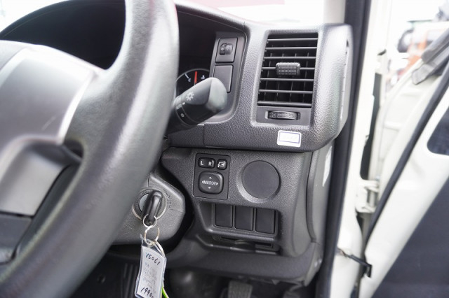 トヨタ ハイエース 小型 ライトバン CBF-TRH200V(95153) 39枚目