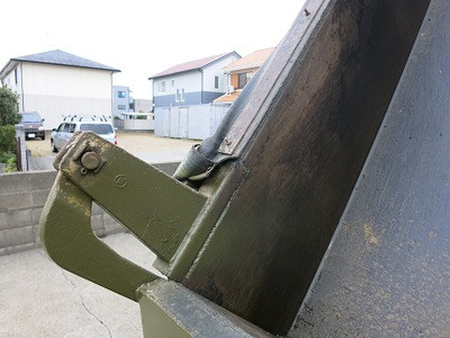 いすゞ ギガ 大型 土砂ダンプ QKG-CXZ77AT(95760) 9枚目