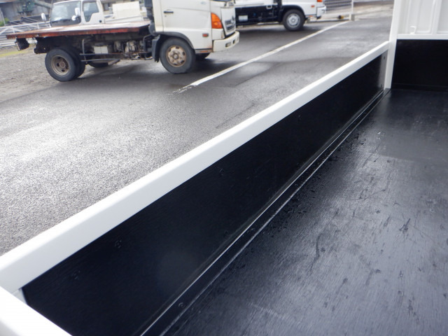 マツダ タイタン 小型 平ボディ TKG-LHR85A(95761) 9枚目