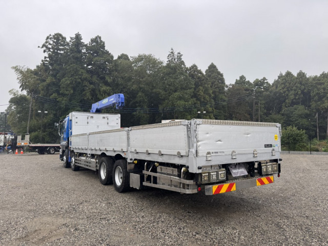 いすゞ ギガ 大型 クレーン付き QKG-CYJ77A(95764) 4枚目