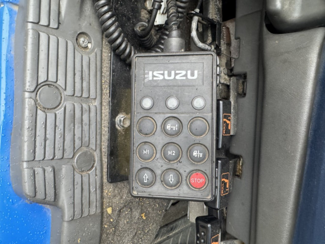 いすゞ ギガ 大型 クレーン付き QKG-CYJ77A(95764) 38枚目