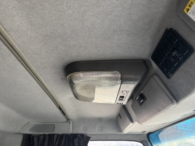 いすゞ ギガ 大型 クレーン付き QKG-CYJ77A(95764) 44枚目