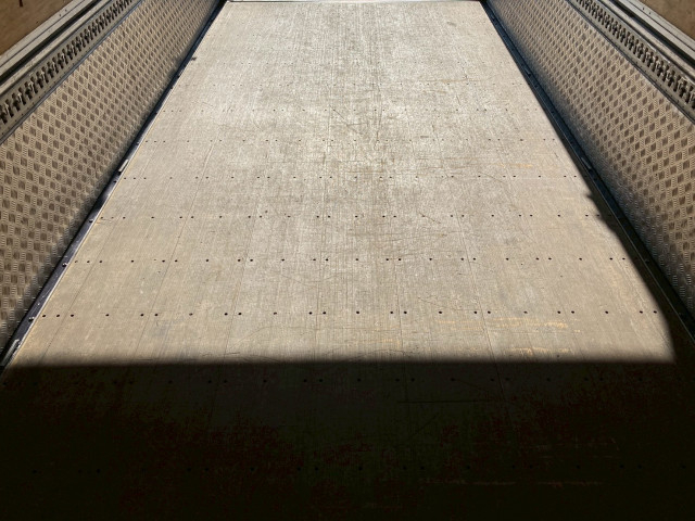 いすゞ フォワード 中型 アルミウィング TKG-FRR90S2(95766) 16枚目