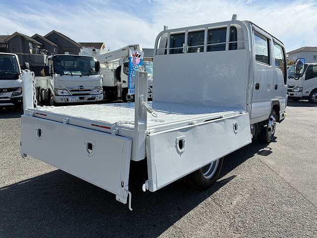 いすゞ エルフ 小型 Wキャブ TKG-NJR85A(95771) 13枚目