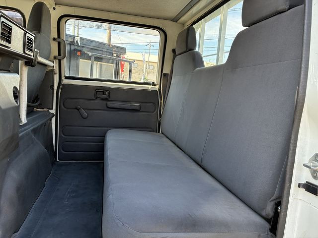 いすゞ エルフ 小型 Wキャブ TKG-NJR85A(95771) 38枚目