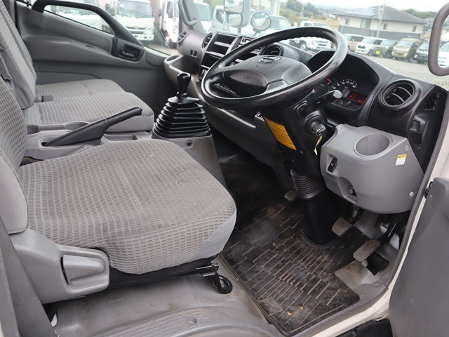 日野 デュトロ 小型 平ボディ TKG-XZU710M(95772) 30枚目