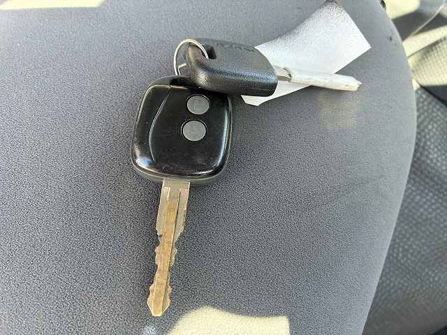 いすゞ エルフ 小型 Wキャブ TKG-NJR85A(95771) 46枚目