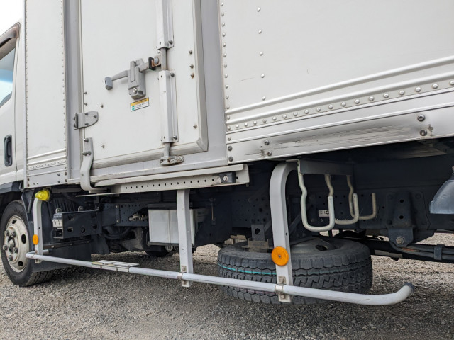 いすゞ エルフ 小型 アルミバン TKG-NMR85AN(95778) 29枚目