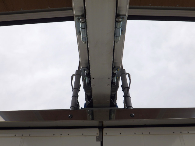 いすゞ フォワード 小型 アルミウィング 2RG-FRR90T4(95787) 11枚目