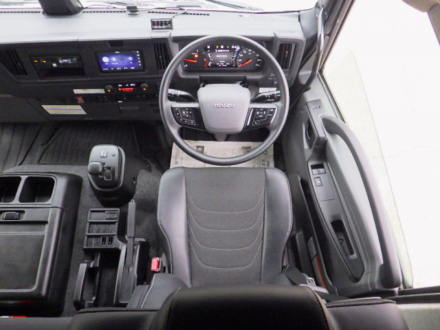 いすゞ フォワード 小型 アルミウィング 2RG-FRR90T4(95787) 18枚目