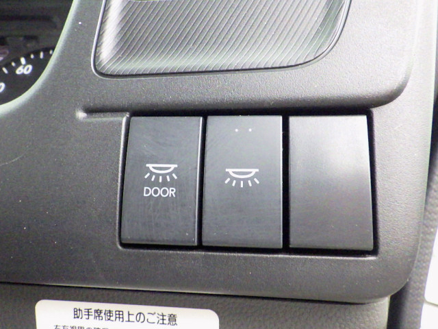 いすゞ フォワード 小型 アルミウィング 2RG-FRR90T4(95787) 29枚目