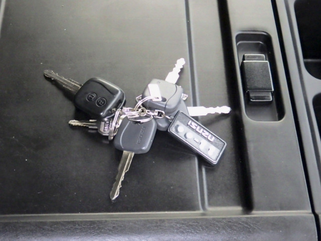 いすゞ フォワード 小型 アルミウィング 2RG-FRR90T4(95787) 50枚目