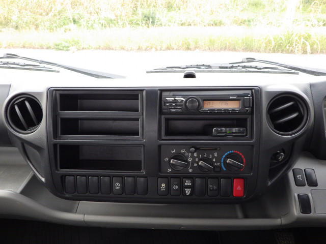 日野 デュトロ 小型 平ボディ 2RG-XZU710M(95790) 9枚目