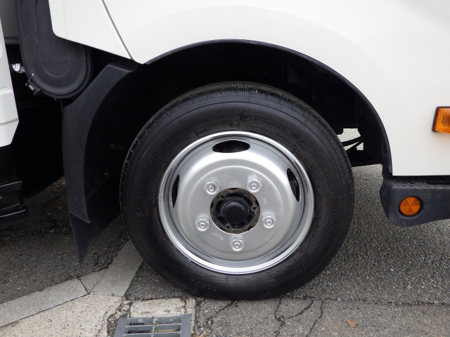 日野 デュトロ 小型 平ボディ 2RG-XZU710M(95790) 28枚目