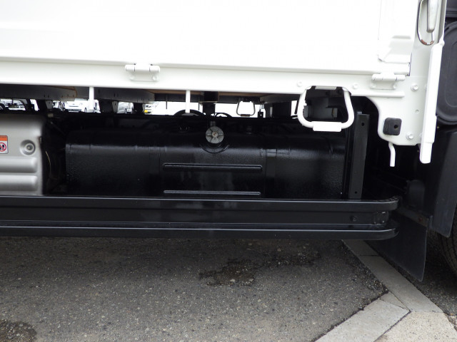 日野 デュトロ 小型 平ボディ 2RG-XZU710M(95790) 34枚目