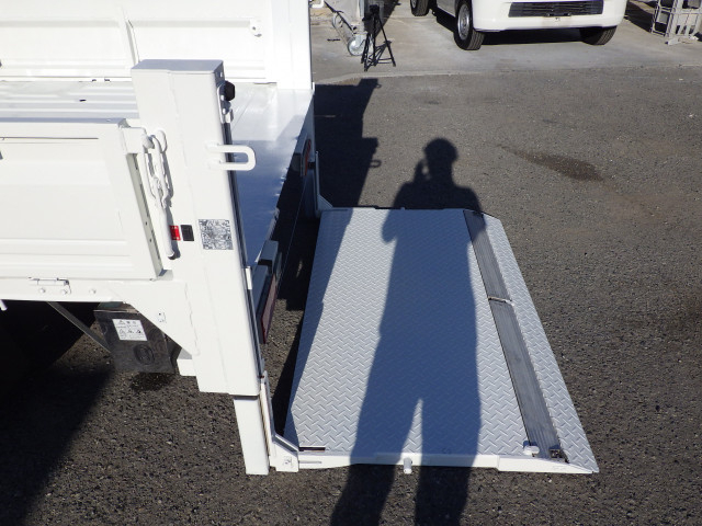 トヨタ ライトエース 小型 平ボディ ABF-S402U(95793) 19枚目