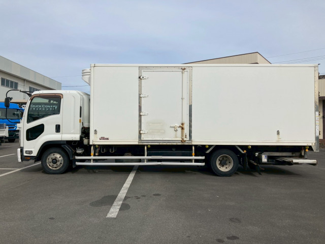 いすゞ フォワード 中型 アルミウィング TKG-FRR90T2(95794) 6枚目