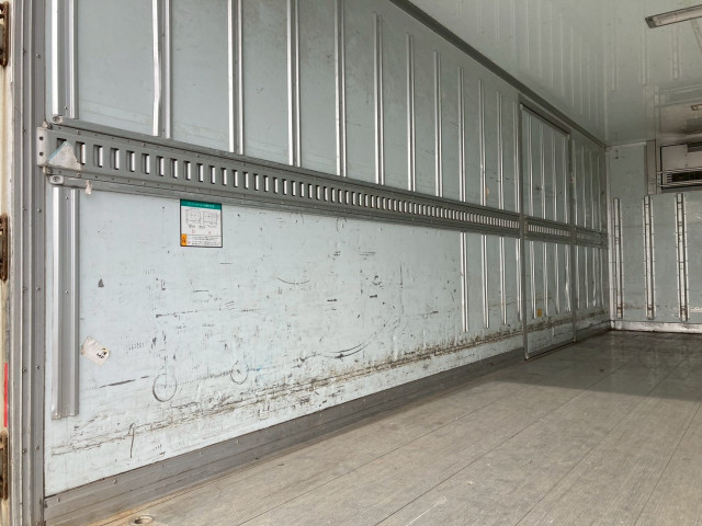 いすゞ フォワード 中型 アルミウィング TKG-FRR90T2(95794) 18枚目