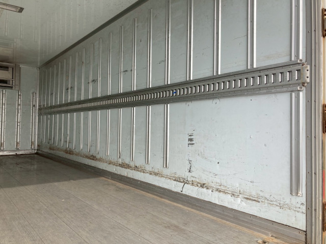 いすゞ フォワード 中型 アルミウィング TKG-FRR90T2(95794) 19枚目