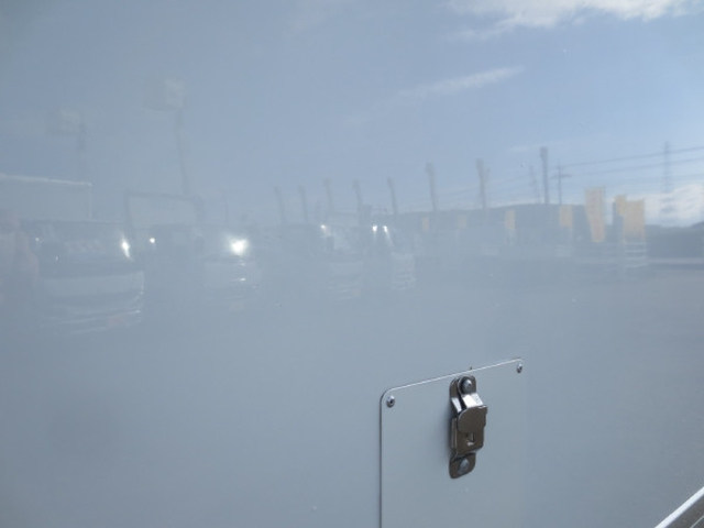 三菱ふそう キャンター 小型 冷凍冷蔵バン TKG-FEB50(95795) 24枚目