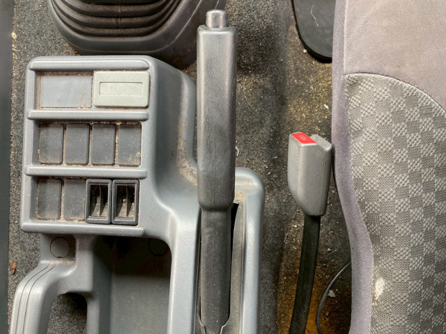 いすゞ フォワード 中型 アルミウィング TKG-FRR90T2(95794) 40枚目